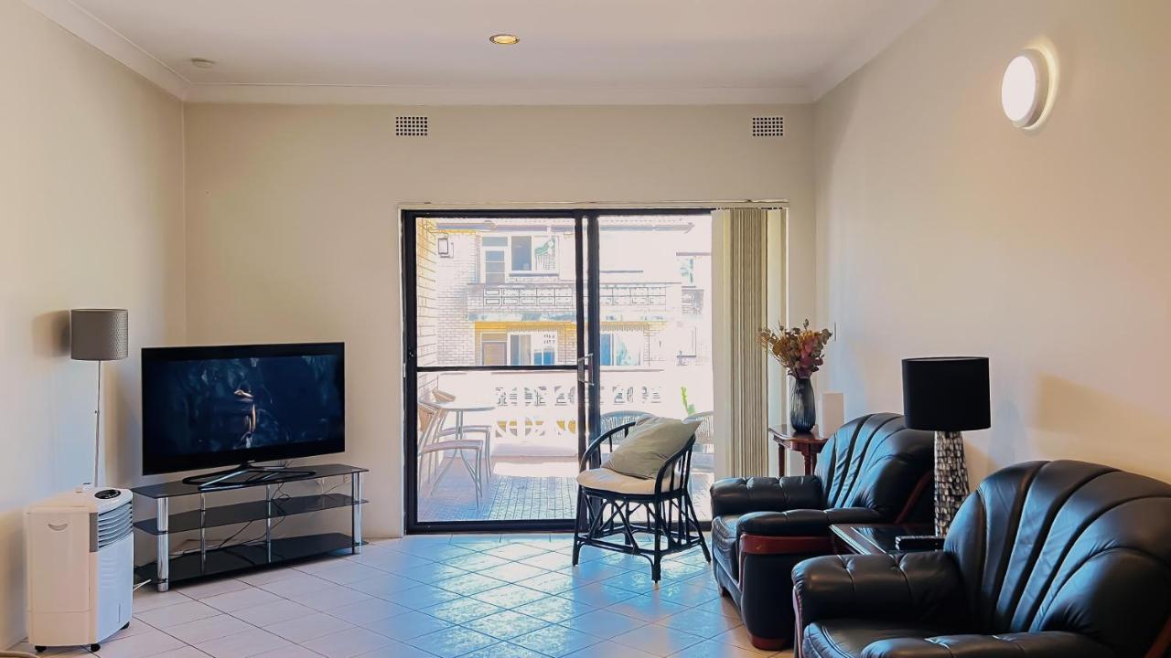 Carlton 3 Beds Unit - Free Parking Apartment Sydney Bagian luar foto